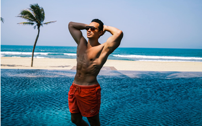 Kim Lý bị fan nhắc nhở vì bán nuy 'thiếu vải', Hồ Ngọc Hà vội vã bênh chồng Ảnh 2