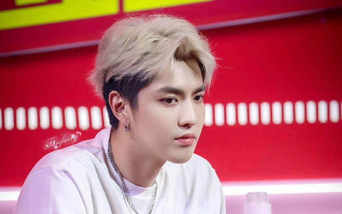 Bỏ qua chuyện Dương Tử, Ngô Diệc Phàm khiến dân tình 'chấn kinh' vì ảnh chưa photoshop ở tuổi 30 Ảnh 2