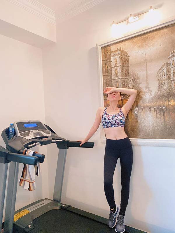 Lệ Quyên diện bodysuit 'không nội y' tới phòng tập 'thiêu đốt' mọi ánh nhìn Ảnh 9