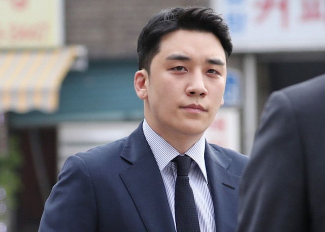 Choi Jong Hoon bật khóc xin lỗi Seungri trong phiên tòa xét xử trong quân đội Ảnh 4