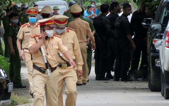 Khống chế thành công nghi phạm trong vụ nổ súng làm 2 người chết tại Nghệ An Ảnh 2