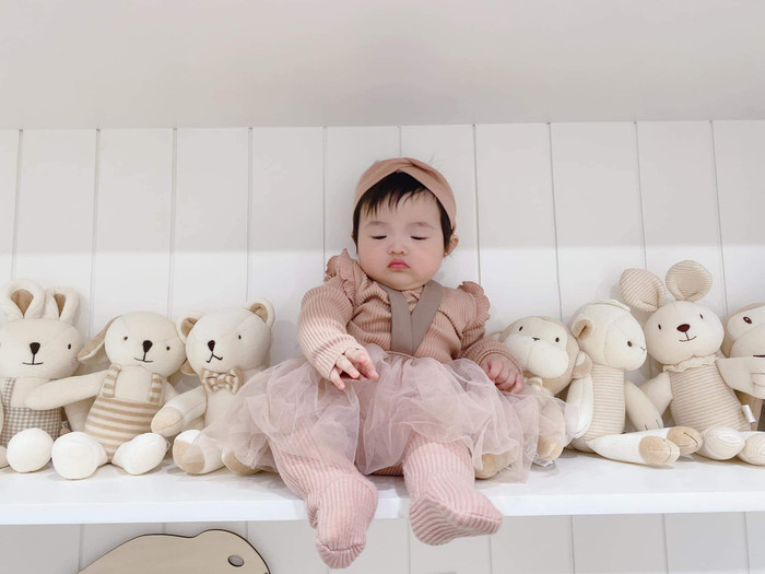 CCô sở hữu cái miệng cực duyên của mẹ...