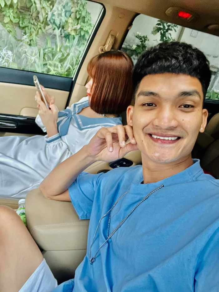 Vợ Mạc Văn Khoa đáp trả 'cực gắt' khi dân mạng bình luận nhắc đến ông Võ Hoàng Yên Ảnh 6