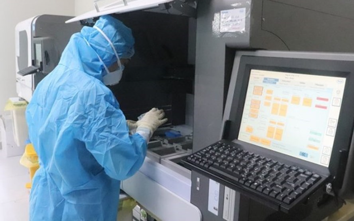 Cách ly 9 nhân viên Bệnh viện Nhi Trung ương tiếp xúc với nữ nhân viên quán bar Sunny Ảnh 2