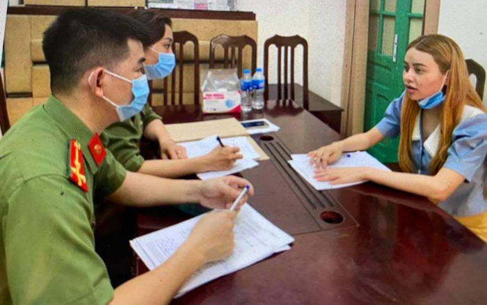 Nữ sinh viên tiếp tay cho người nhập cảnh trái phép bị khởi tố Ảnh 2