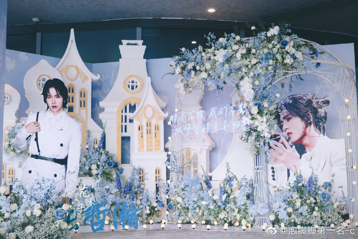 Sức hút khủng của 'Sơn hà lệnh': Cả 'rừng' fan đợi chờ, xếp hàng đếm ngược giờ diễn ra concert Ảnh 22