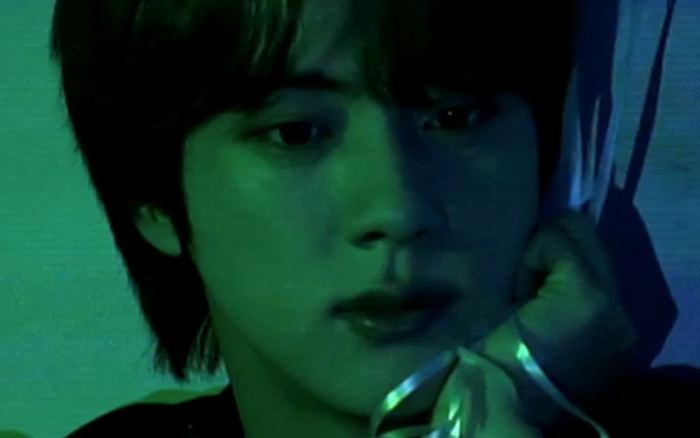 Suga bí ẩn, Jin đẹp như tượng tạc trong teaser mới của 'Butter' Ảnh 2