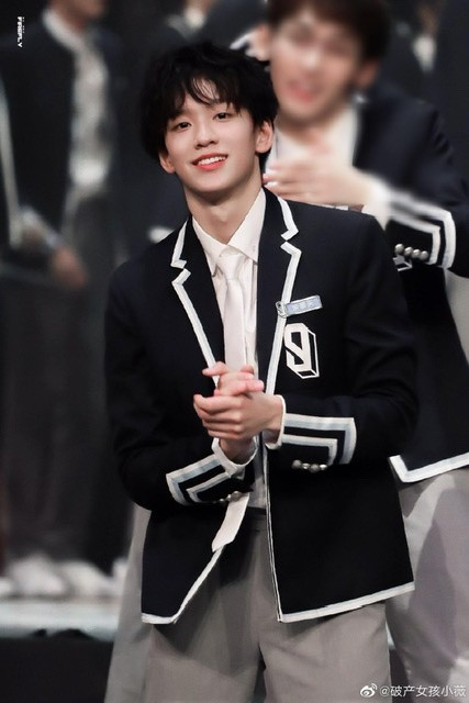 Cựu TTS 'Produce X 101' Tony rút khỏi 'Thanh xuân có bạn 3' sau loạt tranh cãi! Ảnh 5