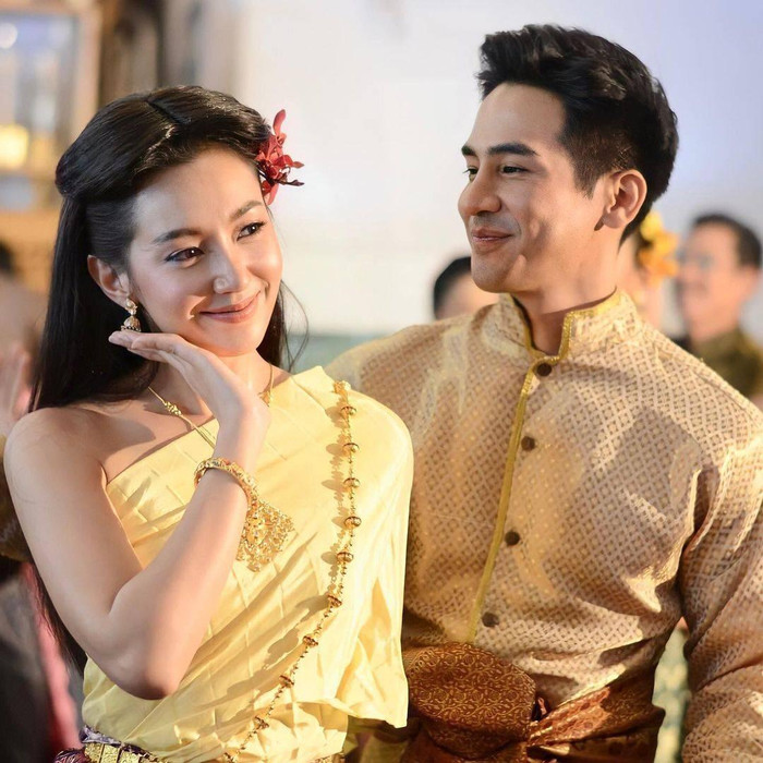 Sự khác biệt giữa 'Buppe Sannivas 2 The Movie' và 'Prom Likit' do Pope - Bella đóng chính là gì? Ảnh 3