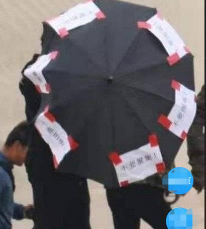 Cực khổ như nhân viên làm công tác bảo mật cho Tiêu Chiến: Đi đến đâu cũng bị fan cuồng theo sát Ảnh 6