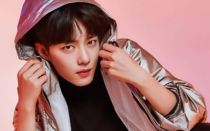 Cực khổ như nhân viên làm công tác bảo mật cho Tiêu Chiến: Đi đến đâu cũng bị fan cuồng theo sát Ảnh 2