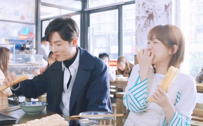 Mặc fan hay tranh cãi, Tiêu Chiến - Dương Tử vẫn là bạn tốt, hẹn ăn tối cùng nhau Ảnh 2