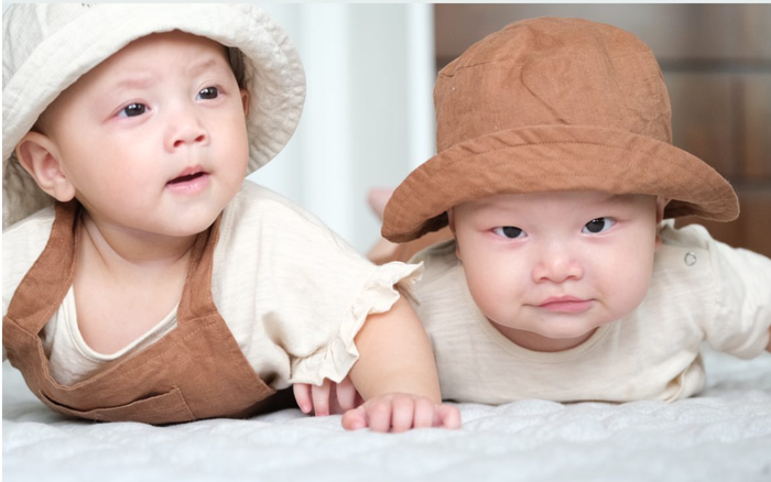 Sáng tinh mơ, Hà Hồ đã tặng fan loạt ảnh Lisa - Leon siêu cưng, còn tiết lộ nhiều điều thú vị Ảnh 2