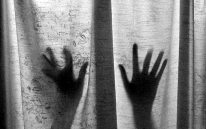 Người đàn ông nhiễm Covid-19 sàm sỡ nữ bệnh nhân cùng điều trị Ảnh 2