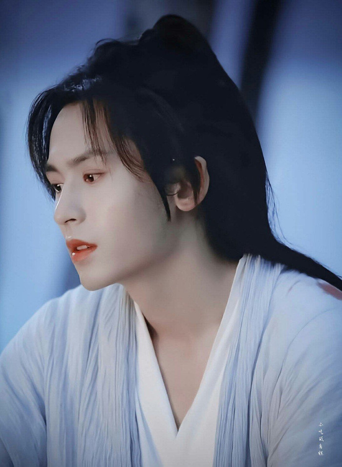 Những nam minh tinh sắp sửa 30 tuổi: Trương Triết Hạn chỉ mới thành danh, Tiêu Chiến đón nhận thử thách Ảnh 6