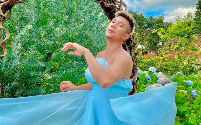 'Phát ngất' với bộ ảnh Lương Bằng Quang mặc váy cúp ngực nằm giữa vườn cẩm tú cầu Ảnh 2