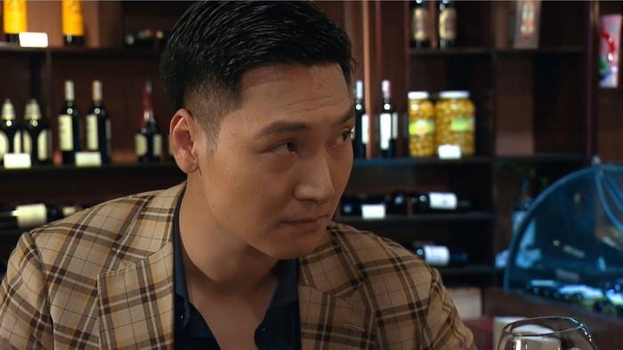 Mạnh Trường cực điển trai chuẩn phong cách của một tổng tài