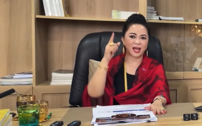 Không cần 50 tỷ, bà Hằng bị nhân vật Huỳnh Ngọc Thiên Hương tuyên bố tung bằng chứng từng là gái tiếp bia Ảnh 2