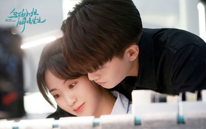 Douban 'Tiểu thư quạ đen và Thằn lằn tiên sinh': Không đơn thuần chỉ là phim thần tượng Ảnh 2