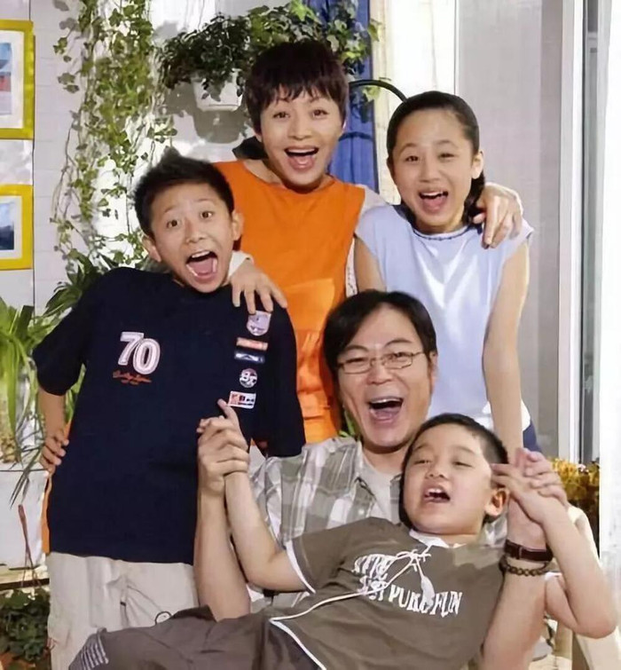 'Thủ phạm' cướp vai diễn của Dương Tử gặp quả báo, suốt 10 năm vẫn cứ 'lầm lì' không lên tiếng Ảnh 4