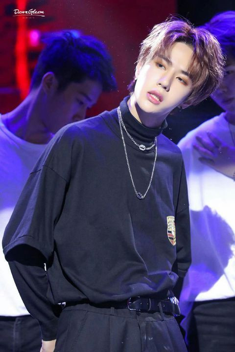 'Surround' của Trương Triết Hạn thua xa kỉ lục của Vương Nhất Bác: Chỉ là 'hàng giả'? Ảnh 9