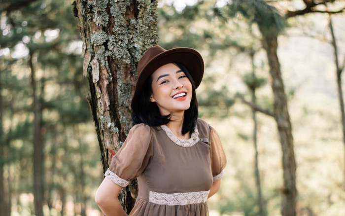 Ngân 98 tung ảnh hóa 'nàng thơ' kín như bưng nhưng vẫn bị chỉ trích vì để lộ điểm nhạy cảm kém duyên Ảnh 2