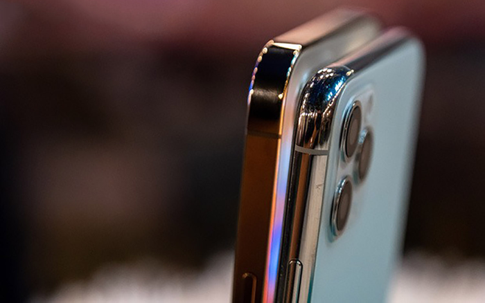 Thử nghiệm khiến người dùng iPhone 11 và iPhone 12 chỉ muốn đổi điện thoại Ảnh 2