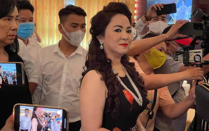 Huỳnh Ngọc Thiên Hương cài 'gián điệp' cạnh bà Phương Hằng, tiết lộ lý do vợ Dũng 'lò vôi' bỏ gia đình Ảnh 2