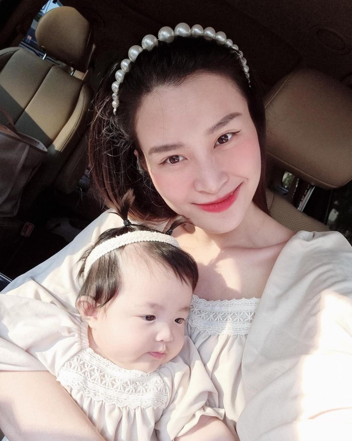 Năm nay, Đông Nhi lần đầu tiên được trở thành nhân vật chính trong Ngày của Mẹ.