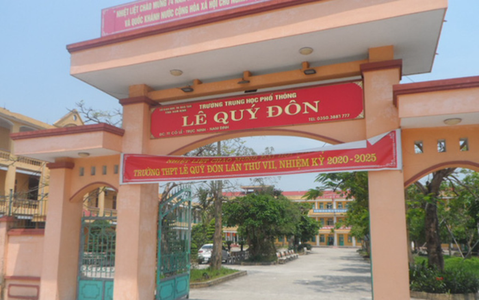 Xúc động tâm thư của Hiệu trưởng gửi 61 thầy cô, học sinh cách ly tập trung: 'Hãy vịn vai nhau để đi' Ảnh 2