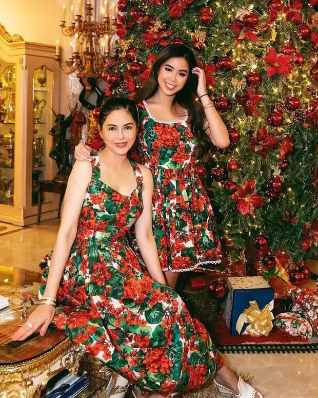 Ái nữ nhà Johnathan Hạnh Nguyễn khoe ảnh mẹ lúc trẻ, netizen xuýt xoa 'xinh như hoa hậu chứ chẳng vừa' Ảnh 6