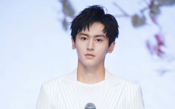 'Surround' của Trương Triết Hạn có thể đuổi kịp Nhậm Gia Luân nhưng vẫn kém Lưu Vũ Hân? Ảnh 2