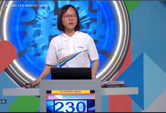 Phương Nga thể hiện mình là một cô gái đầy bản lĩnh