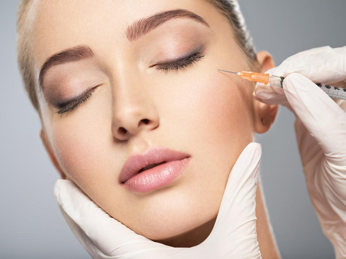 Thanh thiếu niên Mỹ 'sợ già', đổ xô đi tiêm botox vì muốn chống lão hóa sớm Ảnh 2