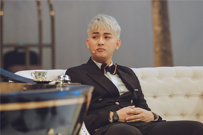 Không một lời oán trách, Hoài Lâm tự nhận sai, còn nói lời xin lỗi với Cindy Lư.