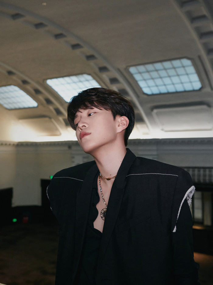 Nam diễn viên trẻ được hãng trang sức cao cấp ưu ái với danh phận chả kém cạnh anh chị em nào trong Cbiz