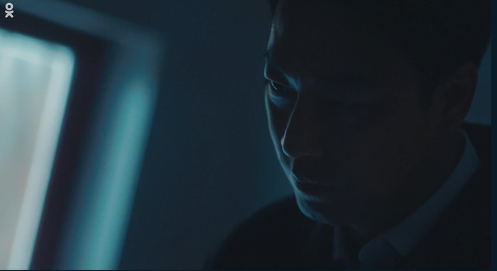 Hee Tae muốn xin tiền bố cứu bạn mình với điều kiện phải đi xem mắt nhà họ Lee