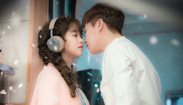 6 bộ phim làm nên tên tuổi nữ cường màn ảnh Kim So Hyun: Qua rồi thời nữ chính bánh bèo ngốc nghếch Ảnh 9