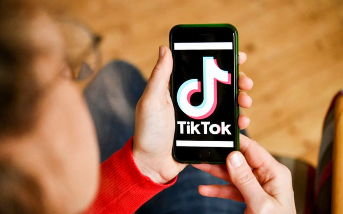 Chủ nhân giọng nói được TikTok sử dụng lộ hình ảnh đời thực, càng gây bất ngờ hơn khi biết lý do Ảnh 2