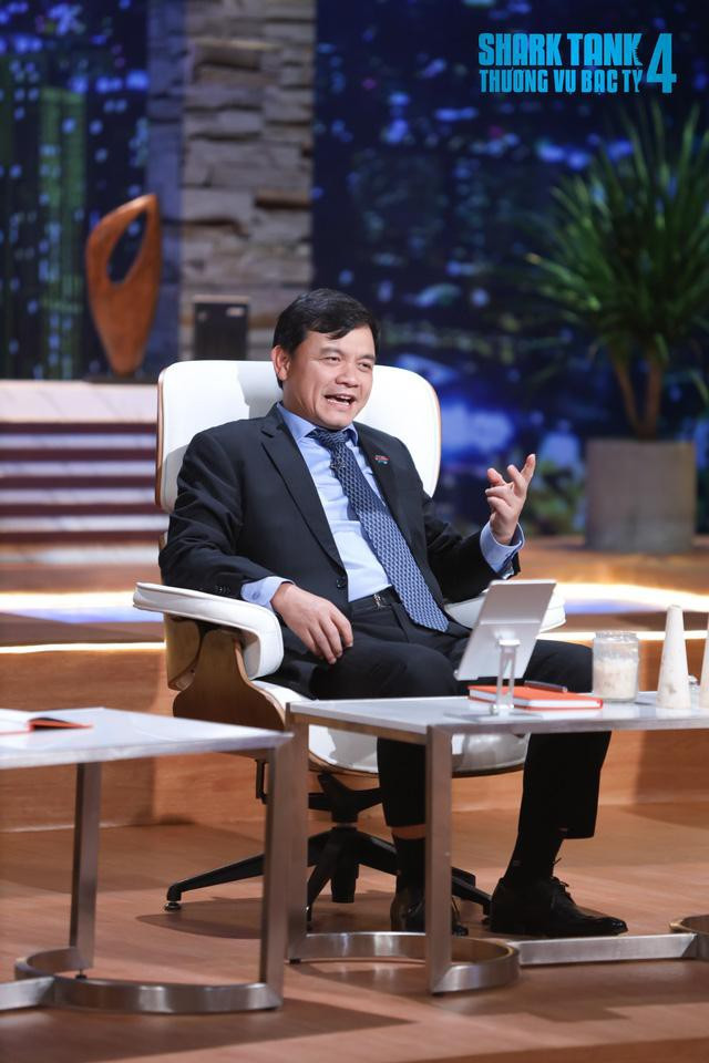 Shark Nguyễn Xuân Phú