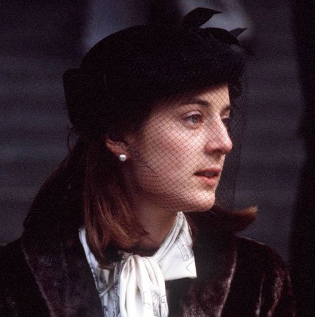 Thái tử Charles từng cầu hôn Amanda nhưng bị từ chối