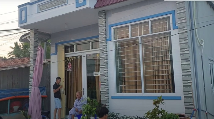 Tổ ấm mới xây khá khang trangcủa Ngân Thảo