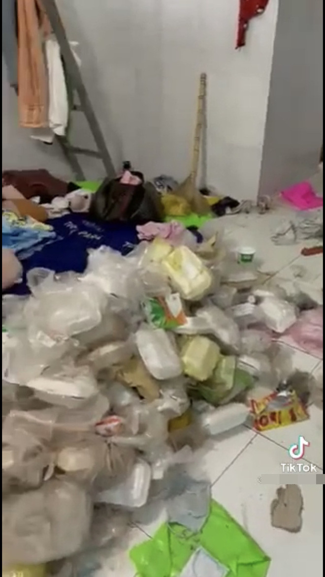 Hình ảnh căn phòng trọ của một nữ sinh khiến mạng xã hội 'dậy sóng'