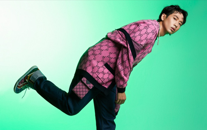 Tuấn Trần xuất hiện siêu điển trai, diện toàn màu 'kẹo ngọt' mà vẫn nam tính vô cùng Ảnh 2