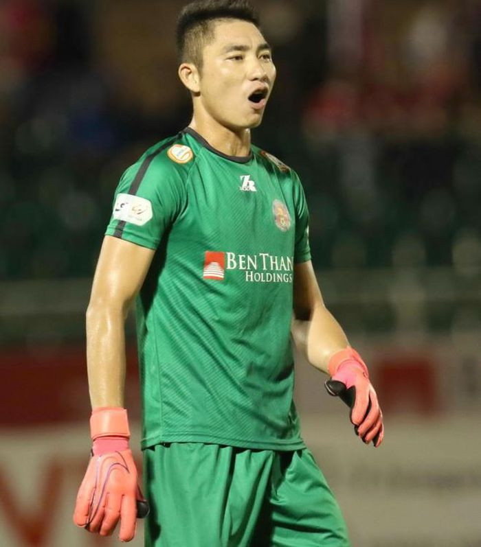 Thủ môn của Sài Gòn FC sẽ phải cạnh tranh khốc liệt để có suất sang UAE.