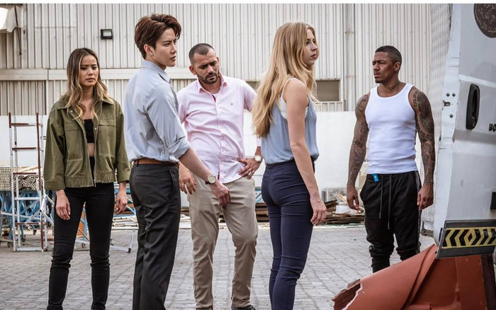 Mike Angelo, Weir Sukollawat và nhiều nghệ sĩ Thái Lan khác lấn sân sang đóng phim Hollywood Ảnh 2