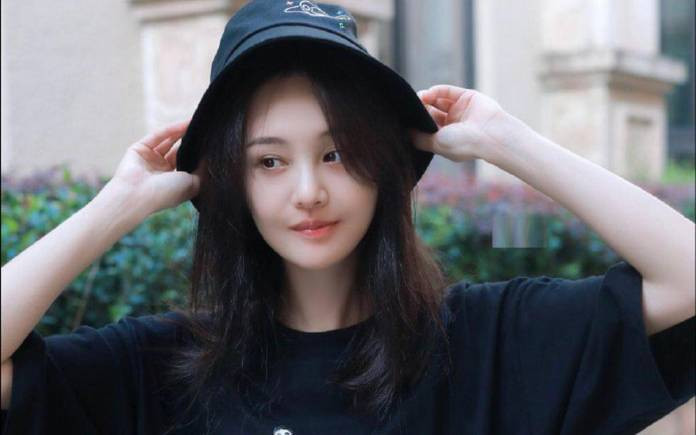 Hoàn cảnh Trịnh Sảng đáng thương đến mức phải điều trị tâm thần để được lại gần con? Ảnh 2