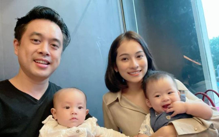 Dương Khắc Linh bế 'con dâu tương lai' - bé Lisa nhà Hà Hồ cưng hết nấc Ảnh 2