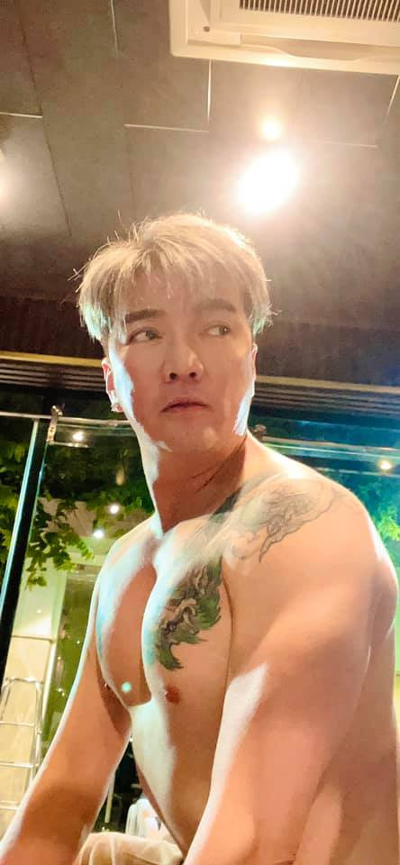 Đàm Vĩnh Hưng khoe ảnh cơ bắp cuồn cuộn, Lệ Quyên có phản ứng 'hú hồn' cực đáng yêu Ảnh 3