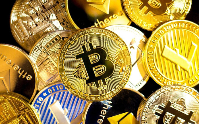 Trung Quốc 'cấm cửa' tiền số, Bitcoin lao dốc không phanh Ảnh 2